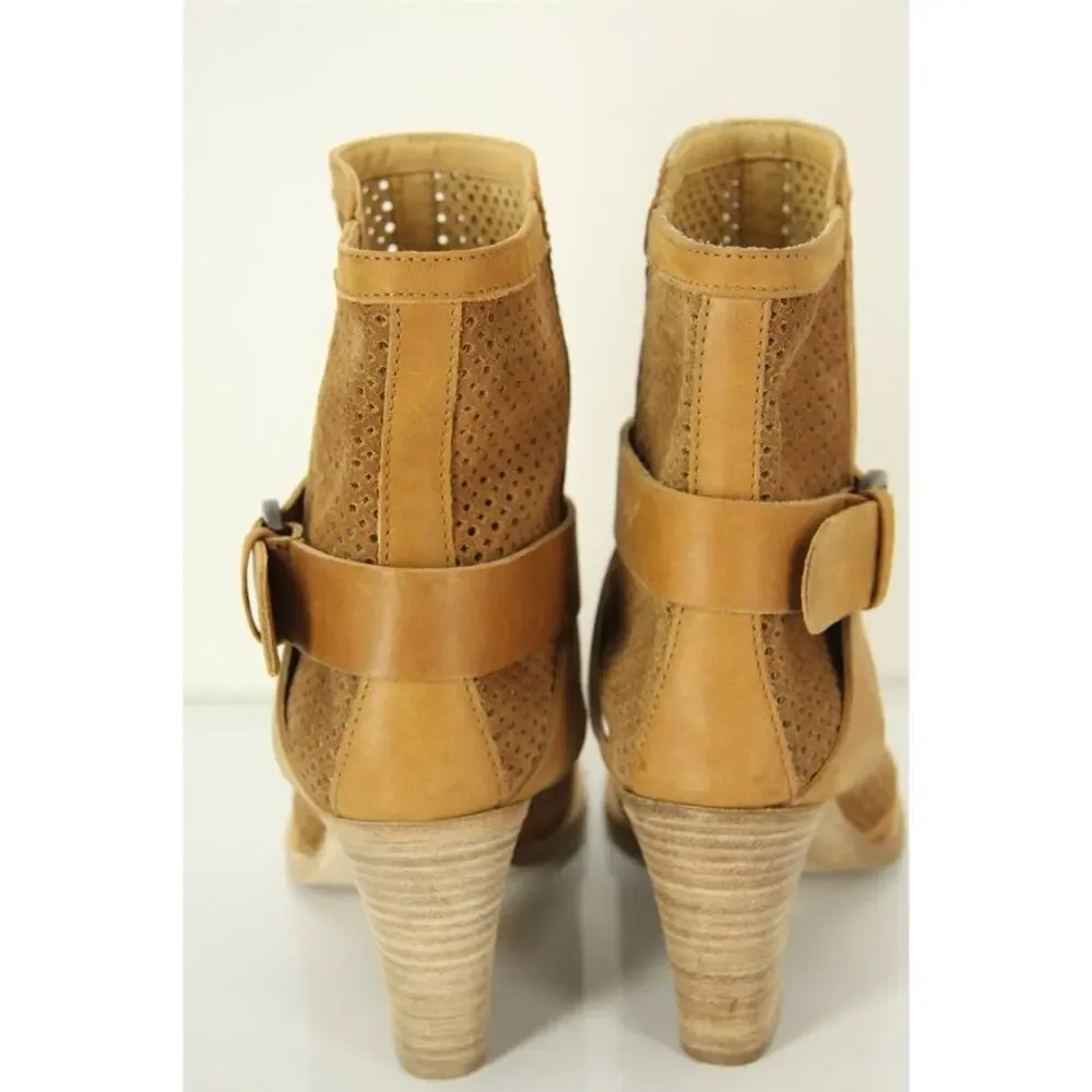 Aquatalia by Marvin K Brown Suede Fawn Ankle Boots Size 6.5 NIB Women's $495 Sz